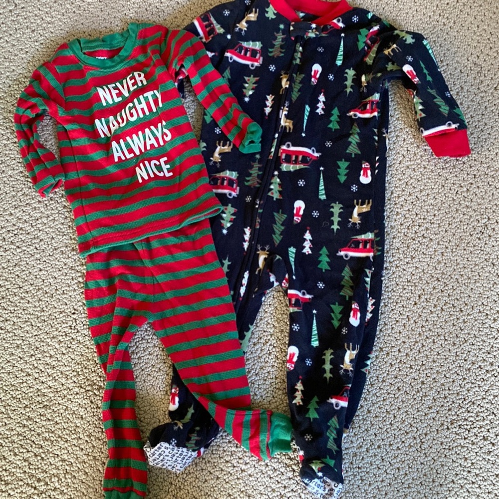 Carters Set of 2 Christmas Jammies
